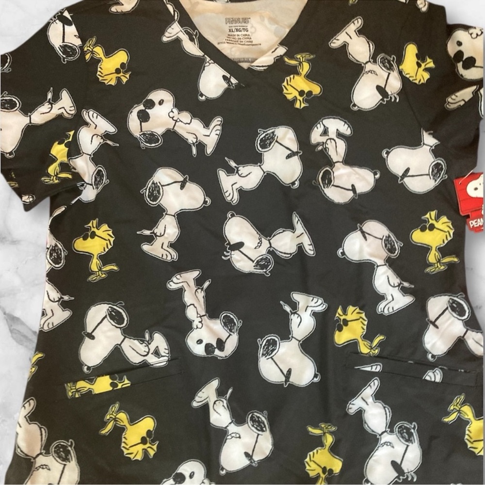 Peanuts Snoopy and Woodstock Patterned Scrub Top